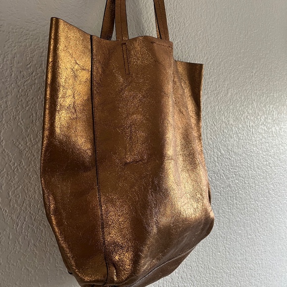Banana Republic Gold Shiny Tote Bag - Picture 2 of 11